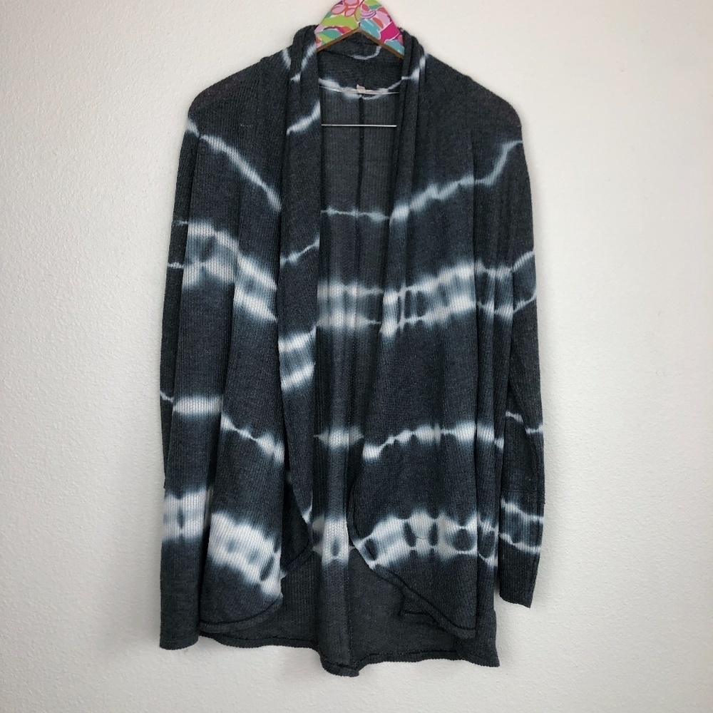 C&C California tie dye stripe cardigan size M 0667